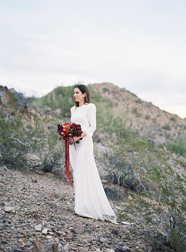 modern arizona elopement, vibrant jewel toned bouquet | Heather Payne Photography