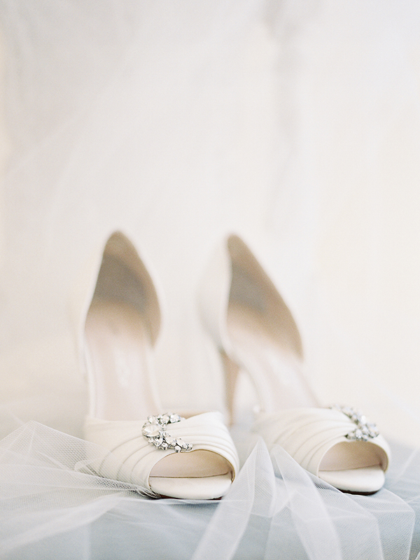 Elegant Bridal Shoes | Heather Payne Photography