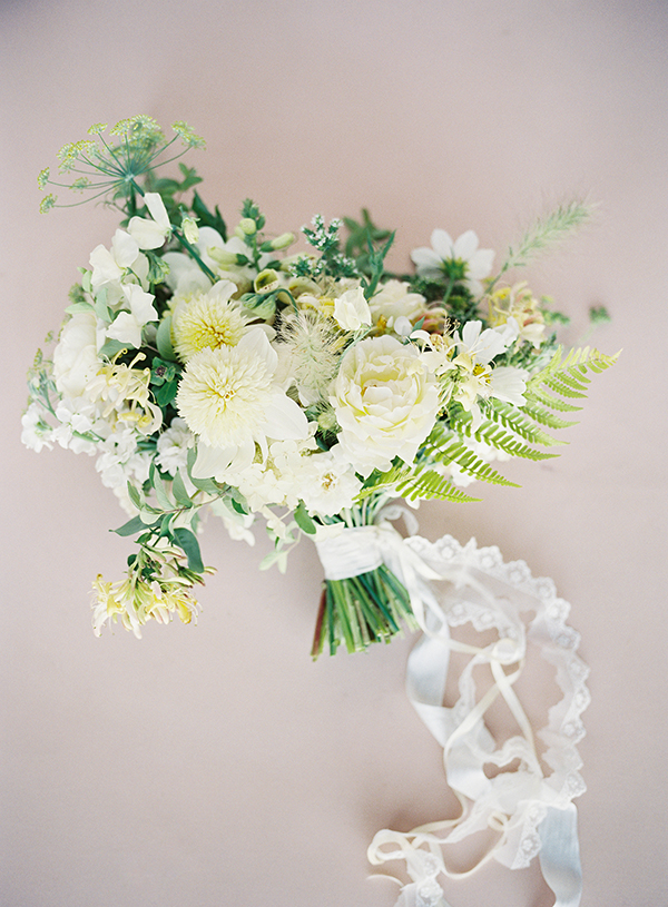 white and yellow wedding flowers, bouquet, ferns, floret flowers | Heather Payne Photography