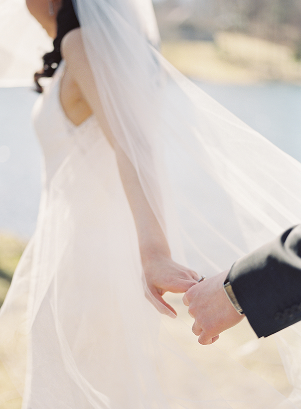 holding hands | Heather Payne Photography