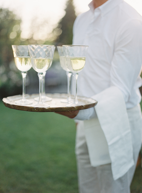 champagne toast, serving drinks | Heather Payne Photography