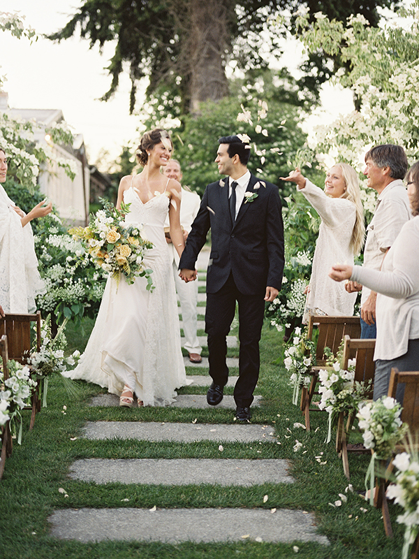 bride and groom wedding isle, seattle washington wedding | Heather Payne Photography