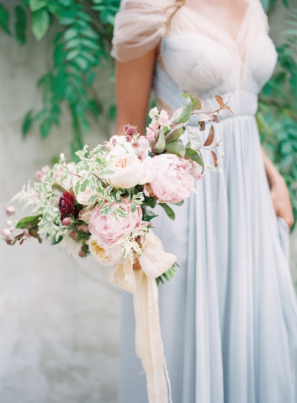 romantic bridal bouquet, abany bauer, j mendel gown