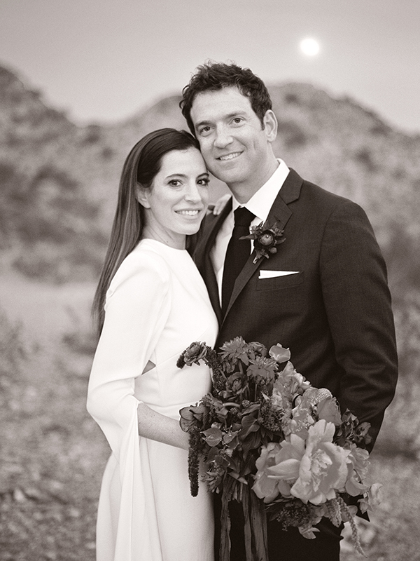 Sleek Modern Arizona wedding, sleek, classy | Heather Payne Photography