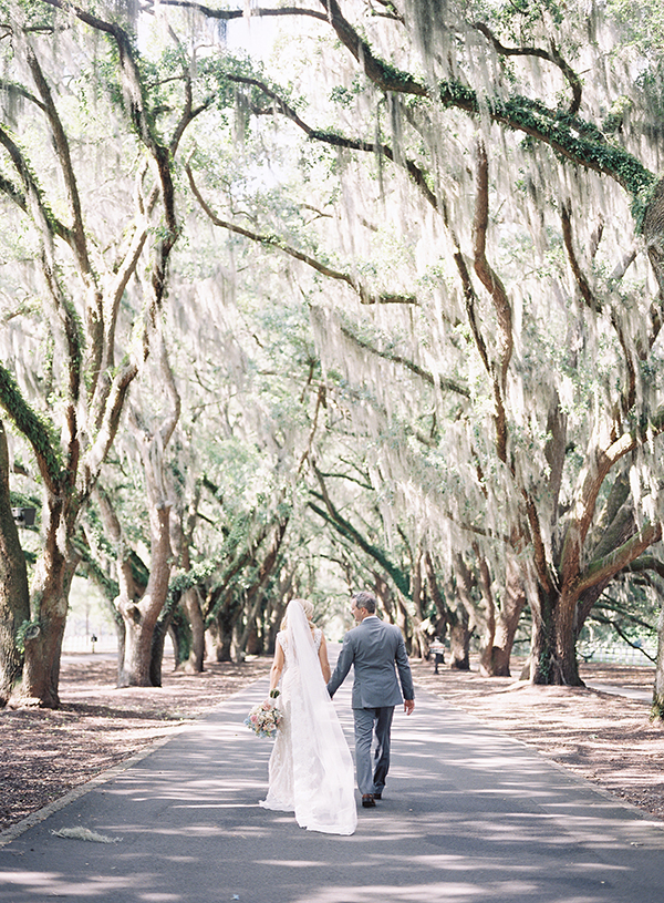 Avenue of the Oaks Wedding, Film Photographer | Heather Payne Photography