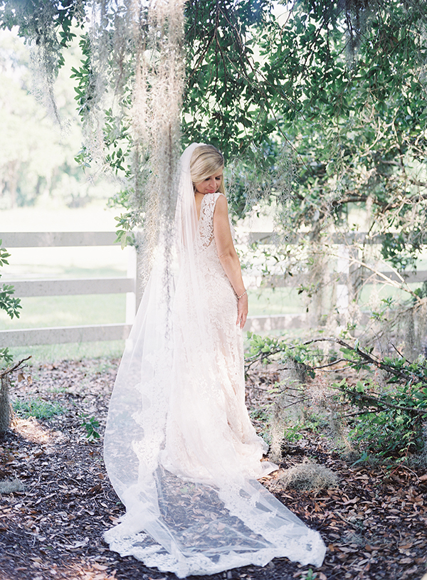 Avenue of the Oaks Wedding, Belfair Plantation, Charleston SC Photographer, Film | Heather Payne Photography