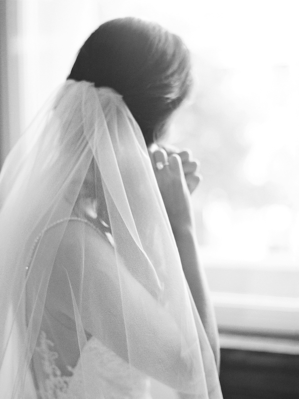 Bride, Destination Wedding Photographer, Film, Mamiya 645 | Heather Payne Photography