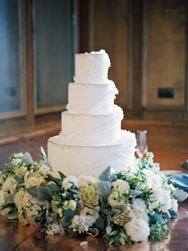 Meghan Joy Cakes, Aspen Colorado, White Textured Cake | Heather Payne Photography