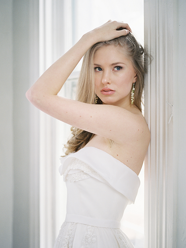 bridal fashion photographer, flower earrings, leanne marshall | Heather Payne Photography