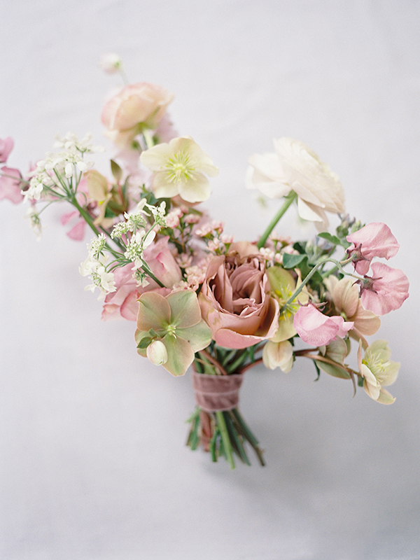 purple bridal bouquet, max owens designs, romantic bride | Heather Payne Photography