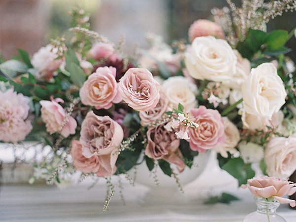 pink & mauve wedding flowers, romantic wedding, charleston | Heather Payne Photography