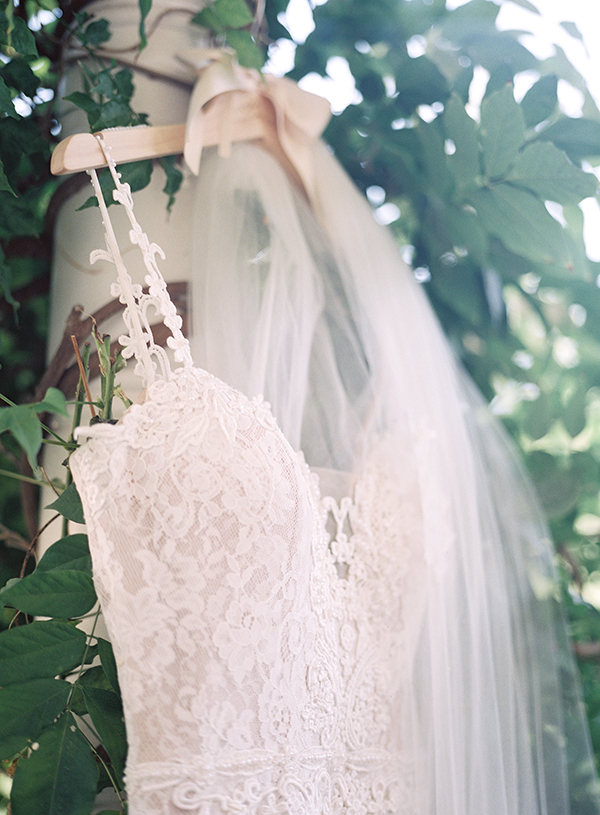 San Francisco California Wedding Photographer, Lace Wedding Gown, Film Wedding  | Heather Payne Photography 