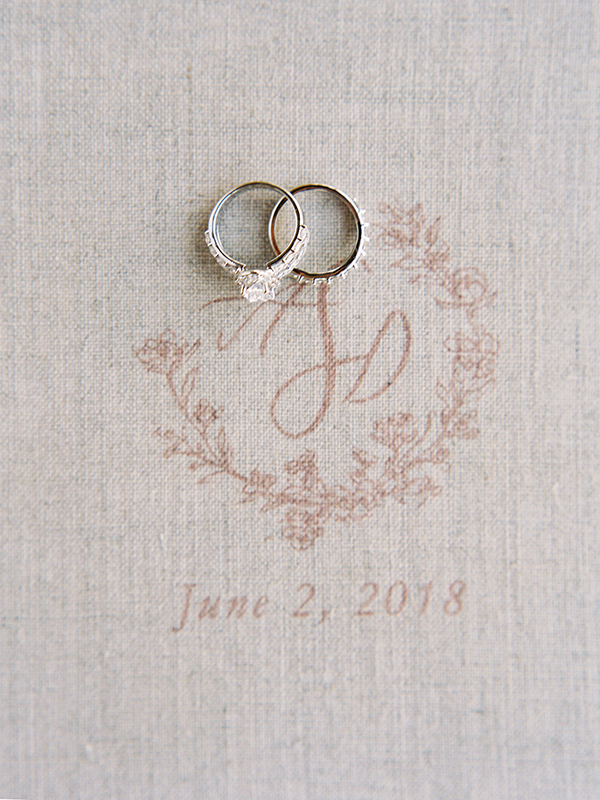 Wedding Crest, Brown Linen Design, Bride and Groom Initials, Mauve  | Heather Payne Photography