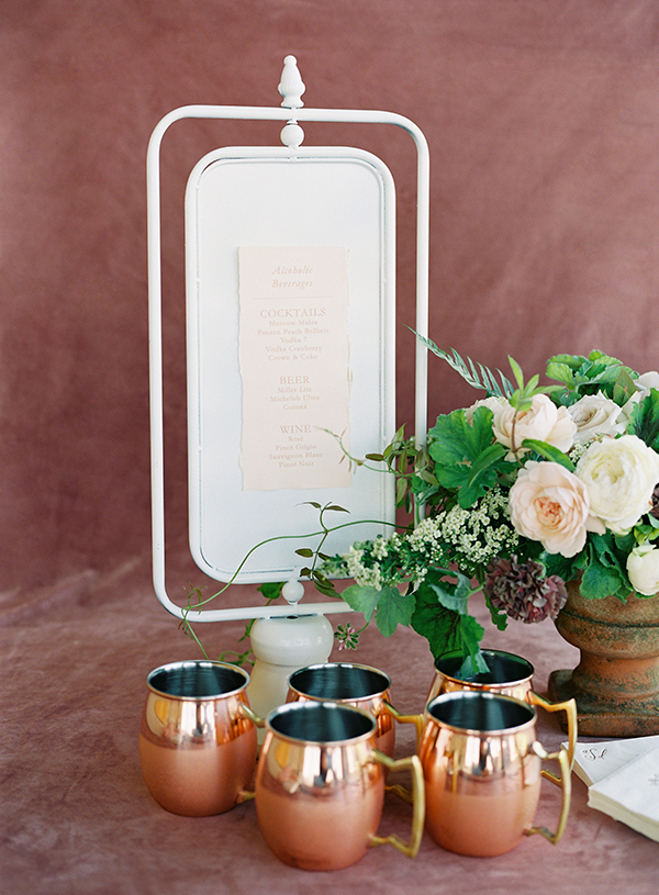 Copper Moscow Mules, Signature Wedding Cocktail, Mauve Wedding in Arkansas, Zimmerman Events  | Heather Payne Photography