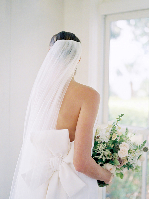 Classically Chic Bride, Victor & Rolf Bow Gown, Montage Palmetto Bluff Wedding Photographer  | Heather Payne Photography
