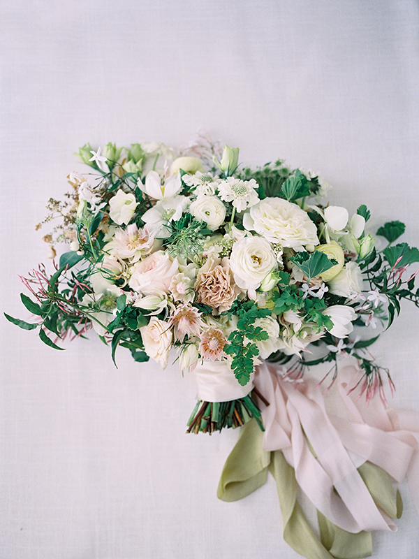 All White Bridal Bouquet, White Flowers, Film Photographer, Florida Wedding  | Heather Payne Photography